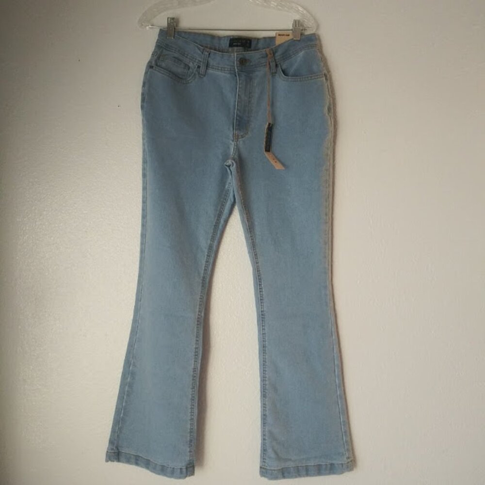 Studio 12 women's size 15 light wash boot cut jeans